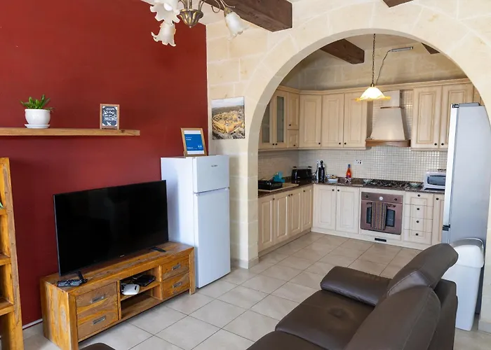 Ta Marija Сasa de vacaciones